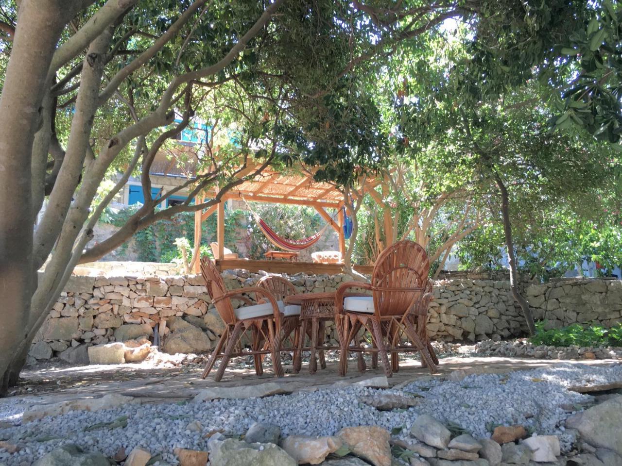 Eco Aparthotel The Dreamers'S Club Lumbarda Kültér fotó