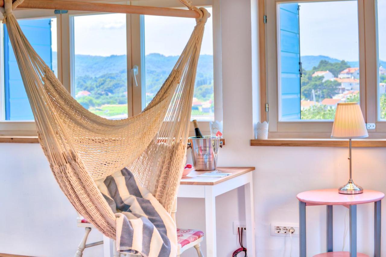 Eco Aparthotel The Dreamers'S Club Lumbarda Kültér fotó
