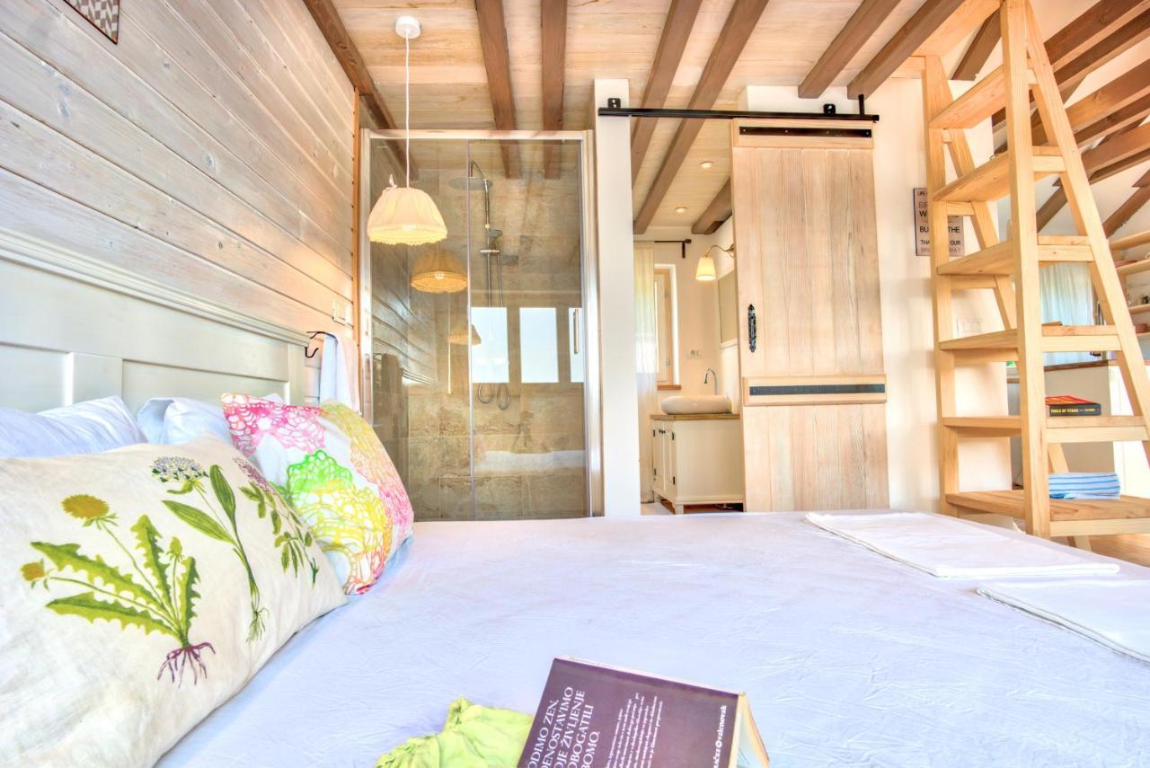 Eco Aparthotel The Dreamers'S Club Lumbarda Kültér fotó